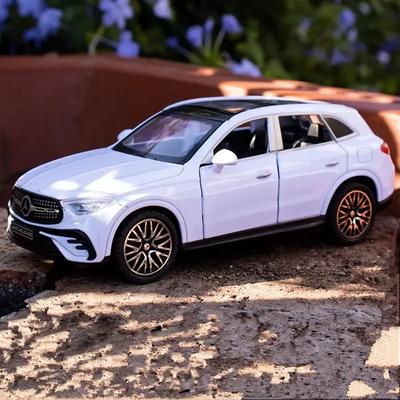 1:32 Benzs GLC 400e SUV Alloy Car Model Diecast Metal Toy Vehicle Car Model Simulation Sound and Light Collection Childrens Gift