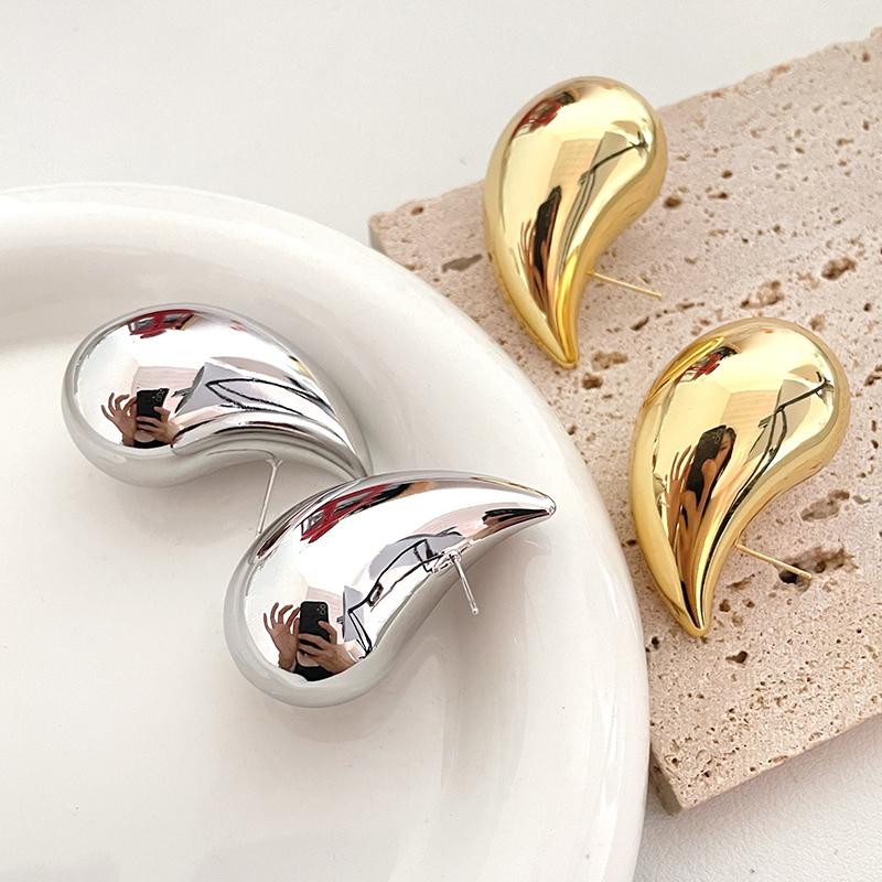 Vintage Glossy Waterdrop Dangle Earrings For Women Lightweight Hollow Thick Teardrop Golden Color Chunky Hoops Fashion Jewelry Gift