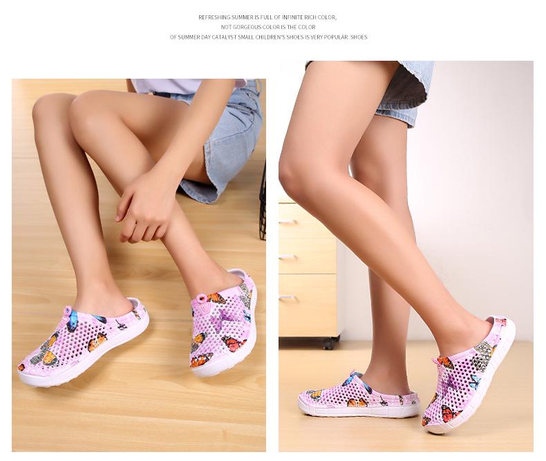 Sommer 2025 Damen Atmungsaktive Sandalen mit Schmetterlingsdruck und geschlossenem Zehen: Geruchshemmend, Dicke Sohle, Bequeme Freizeitschuhe