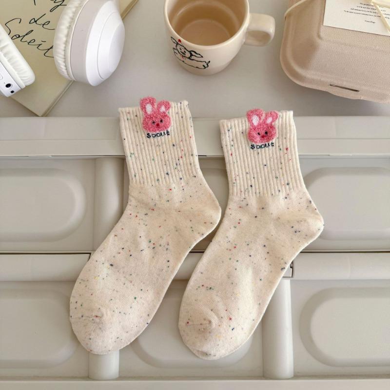 Ladies Spring and Autumn All Kinds of Creative New Cute Cartoon Bear Academy Wind Tube Socks