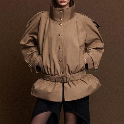 Modischer kurzer Trenchcoat, Herbst-Neuheit, Stehkragen, doppelreihig, Schnürung in der Taille, Damen