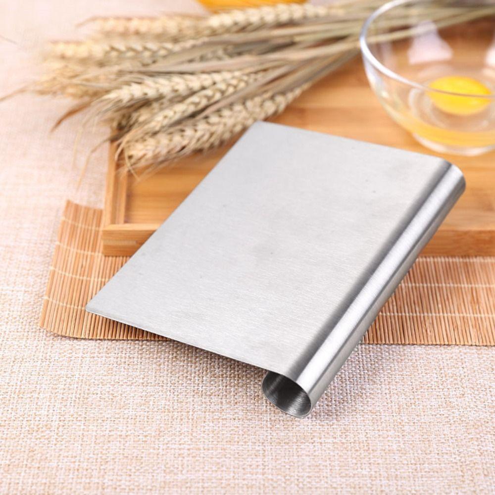 Stainless Steel Dough Cutter Curled Edge Pastry Spatula Multifunctional Pizza Scraper Bread