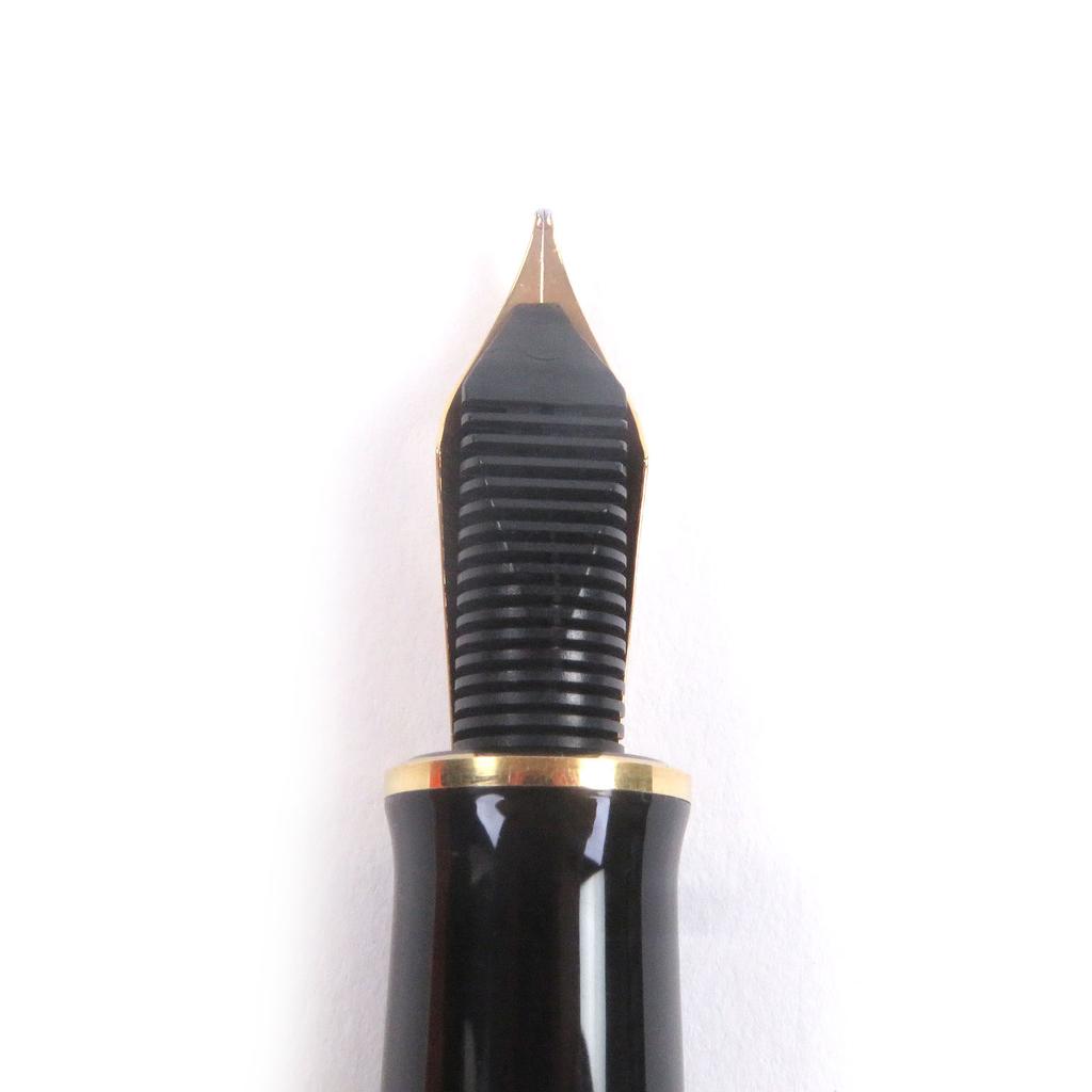 Excellent PERIKAN fountain pen Souverene M800 Cap type Green Stripe 18K mens Used