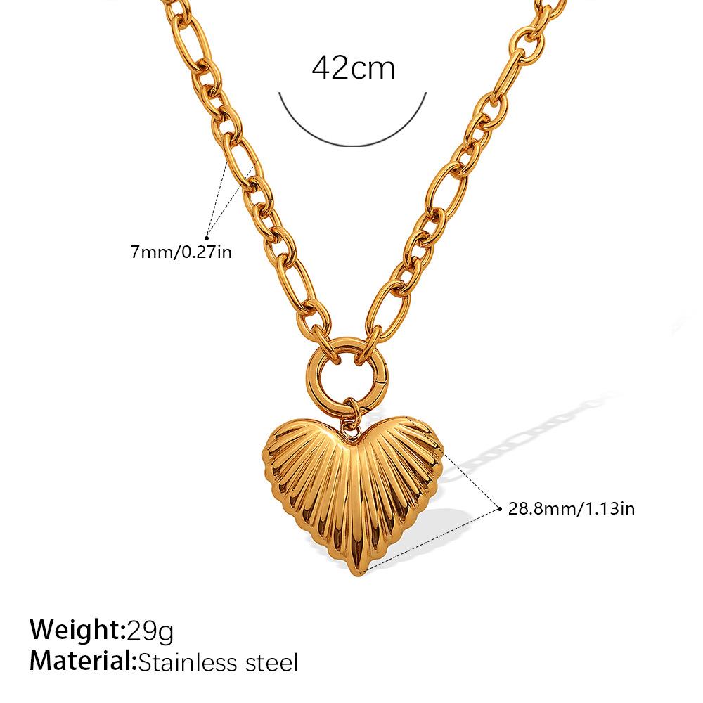Cold Wind Gold Love Pendant Necklace Clavicle Chain Stainless Steel Gold Plated Personality Versatile Jewelry Women