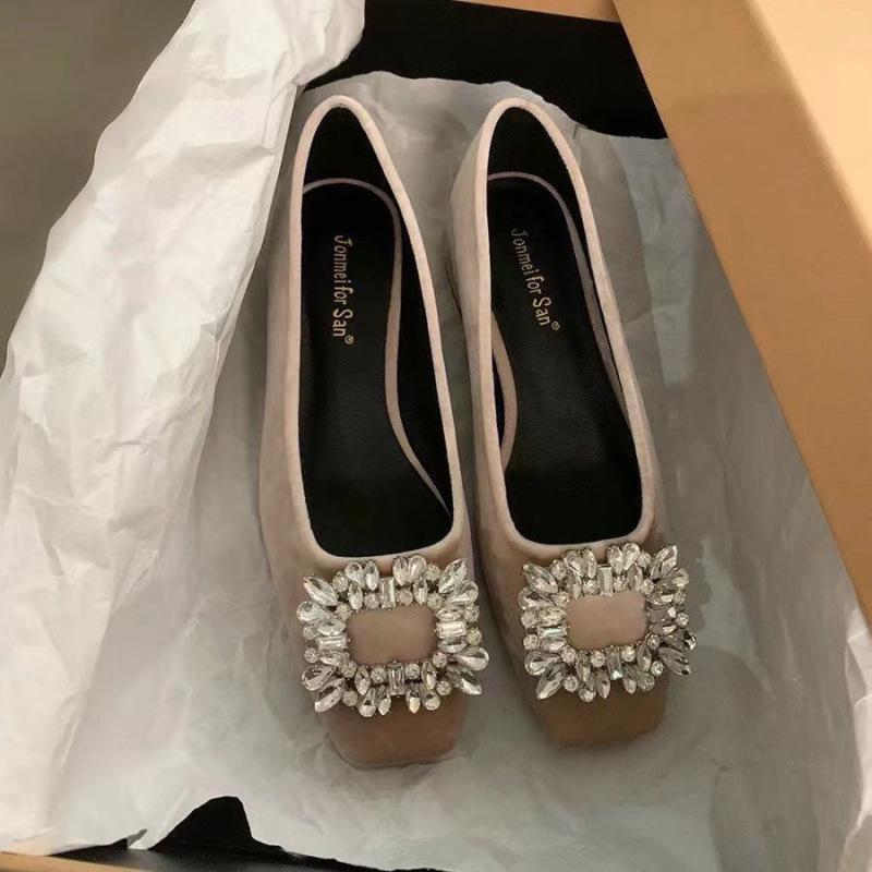 2025 New Spring and Autumn French Square Head Gentle Grandma Wind Shallow Mouth Rhinestone Flat Thick Heel Commuting Shoes Women Single Shoes Women