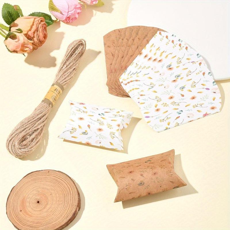50/100 Stück 2 Farben Blumenmuster Papierkissen Geschenkboxen Verpackung mit Juteschnur für Schmuckverpackungsbeutel Hochzeitsgastgeschenk-Boxen