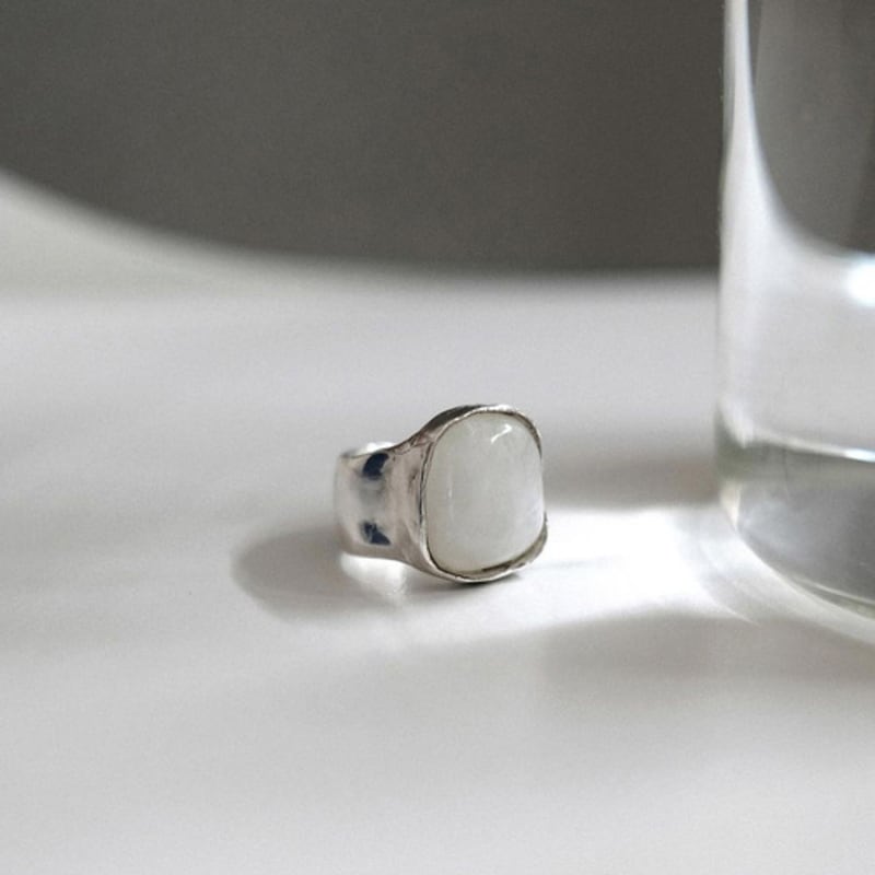 REINDEER THE RAW RING 01-MOONSTONE