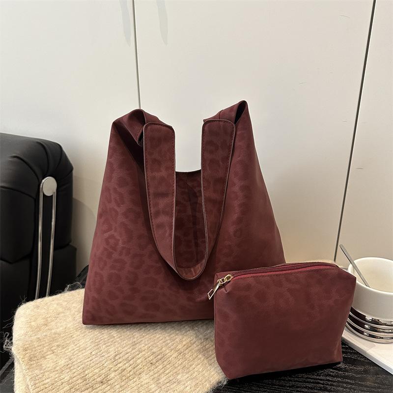 

Vintage Large Capacity Leopard Print Bag for Women s Casual Crossbody and Shoulder Tote Bag with Individual Packet червоний
