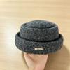 Knitted hat Flat top hat Women's autumn and winter versatile face small metal label retro simple casual hat