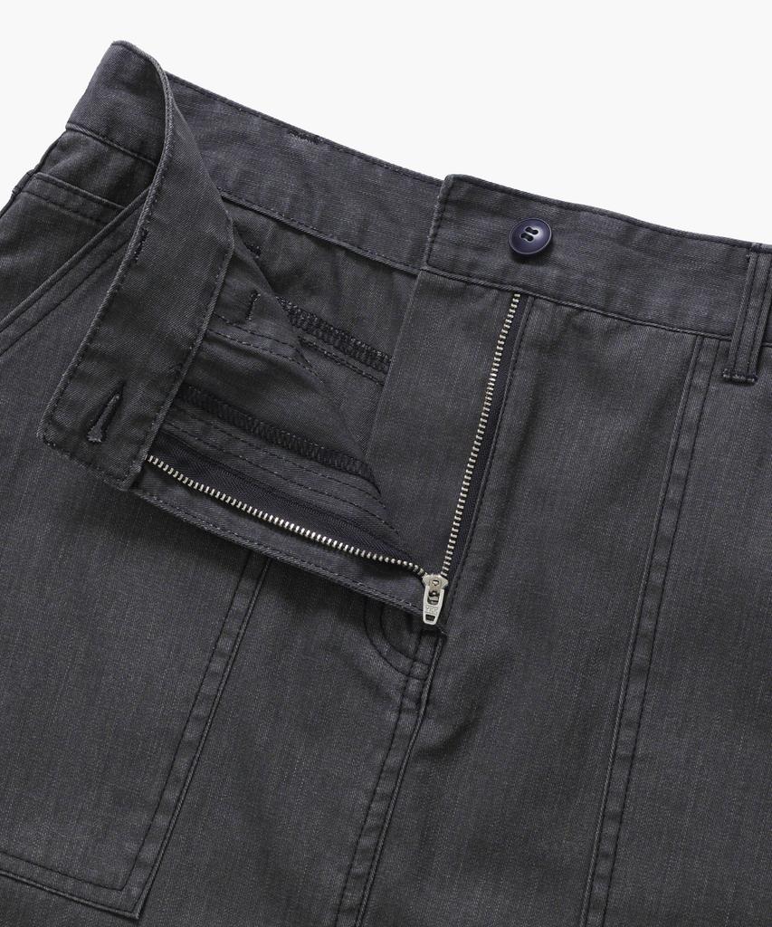 Yunibeosyeolobeolol Slub Fatigue Long Skirt Black