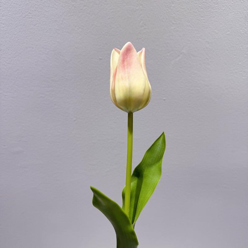 

6pcs Real Touch Soft Rubber Diana Tulips Branch Artificial Flowers Wedding Decoration Simulation Yellow Tulip Fake Flower