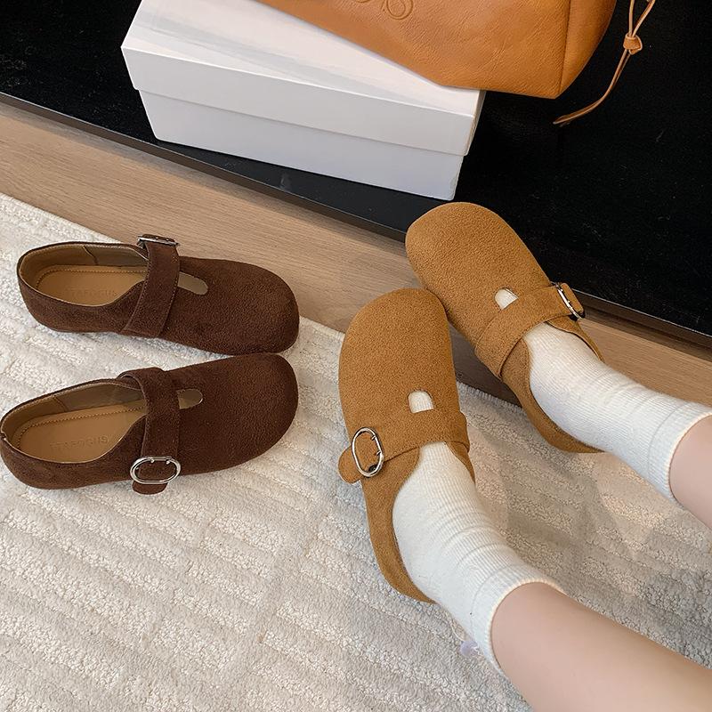 All-inclusive Birkenstocks women's autumn 2025 new belt buckle flat-soled single shoes light and comfortable loafers Doudou shoes