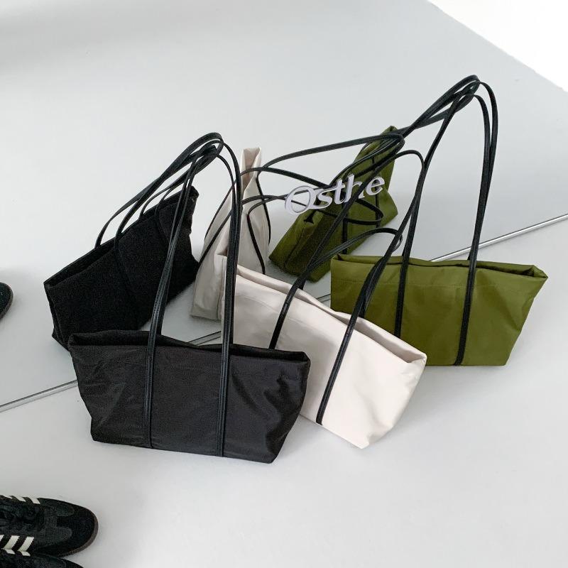 New Nylon Commuter Tote Bag Large Capacity Splicing Underarm Shoulder Bag Fashionable Casual Big Bag Women
