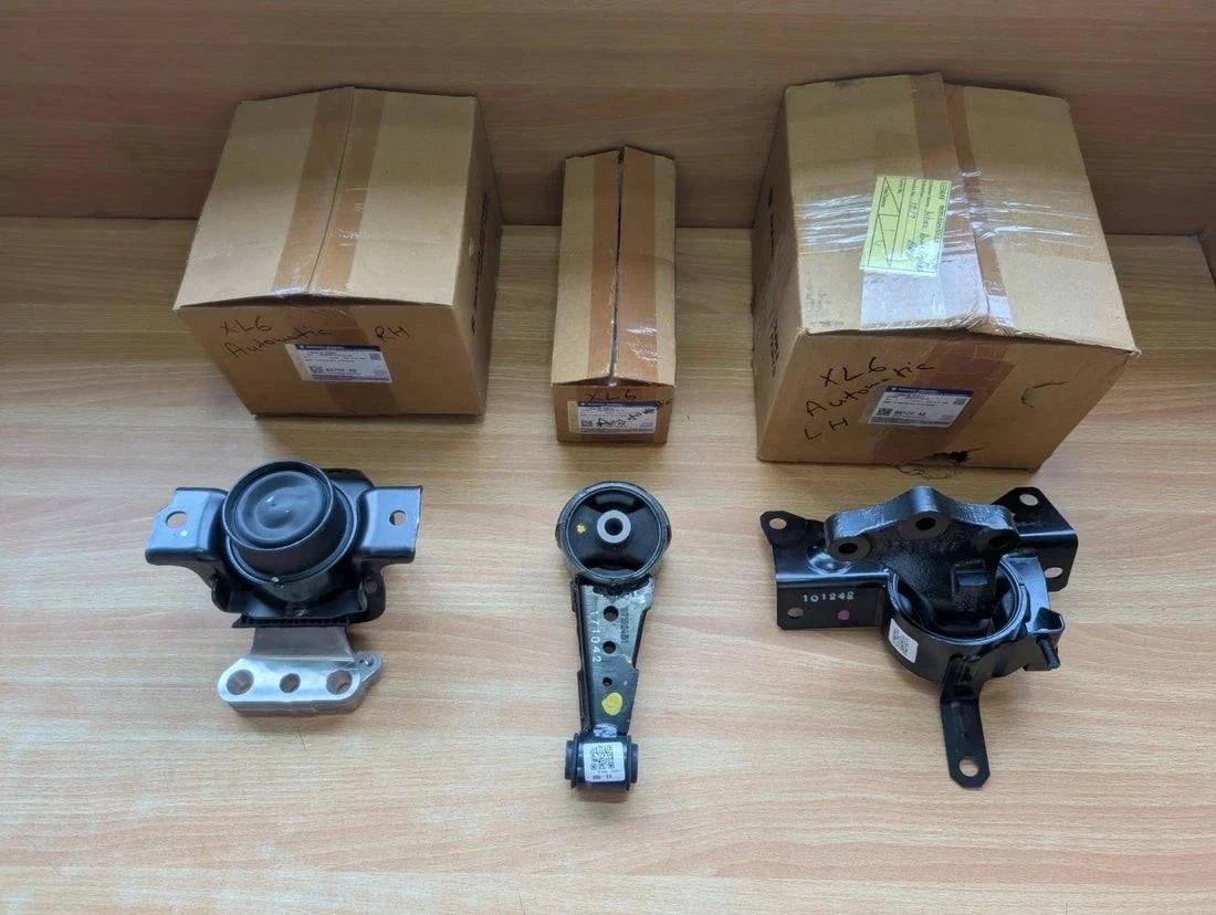Engine Mount Set Suzuki Ertiga Automatic Transmission 2018-2022