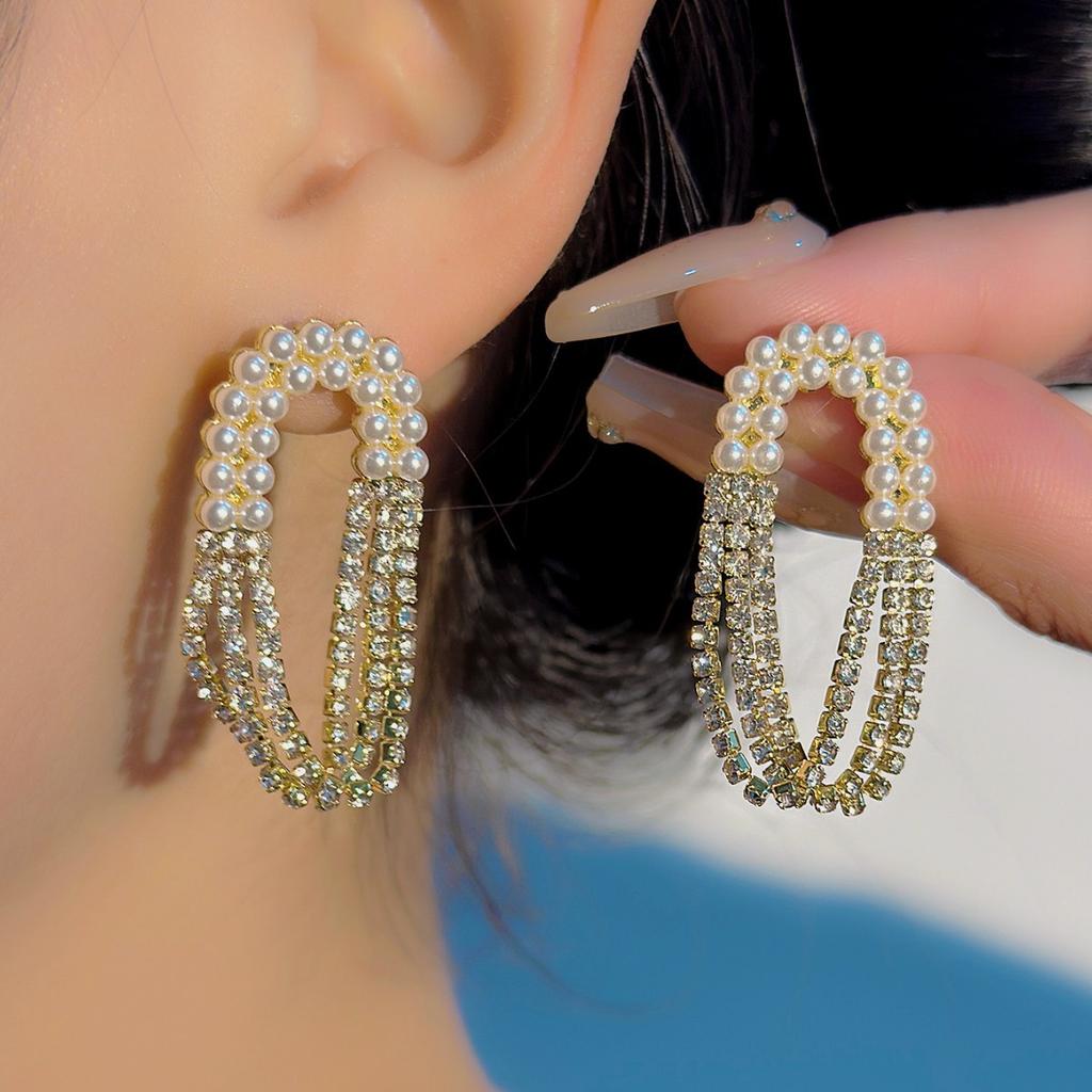 Einfache Diamantbesetzte Perlen Ovale Leichter Luxus Temperament Vielseitige High-End Design Ohrstecker