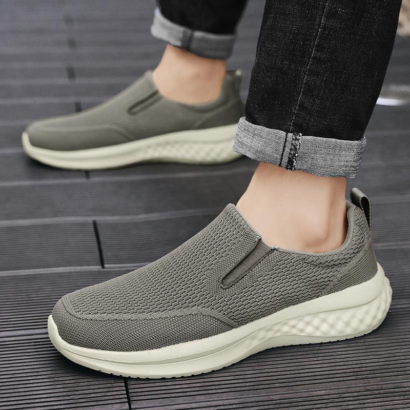 Fashion Summer Men Shoes Mesh Shoes for Men with Hollowed Out Summer Soft Sole Shoes Shallow Mouth Lightweight Breathable Sneakers Men