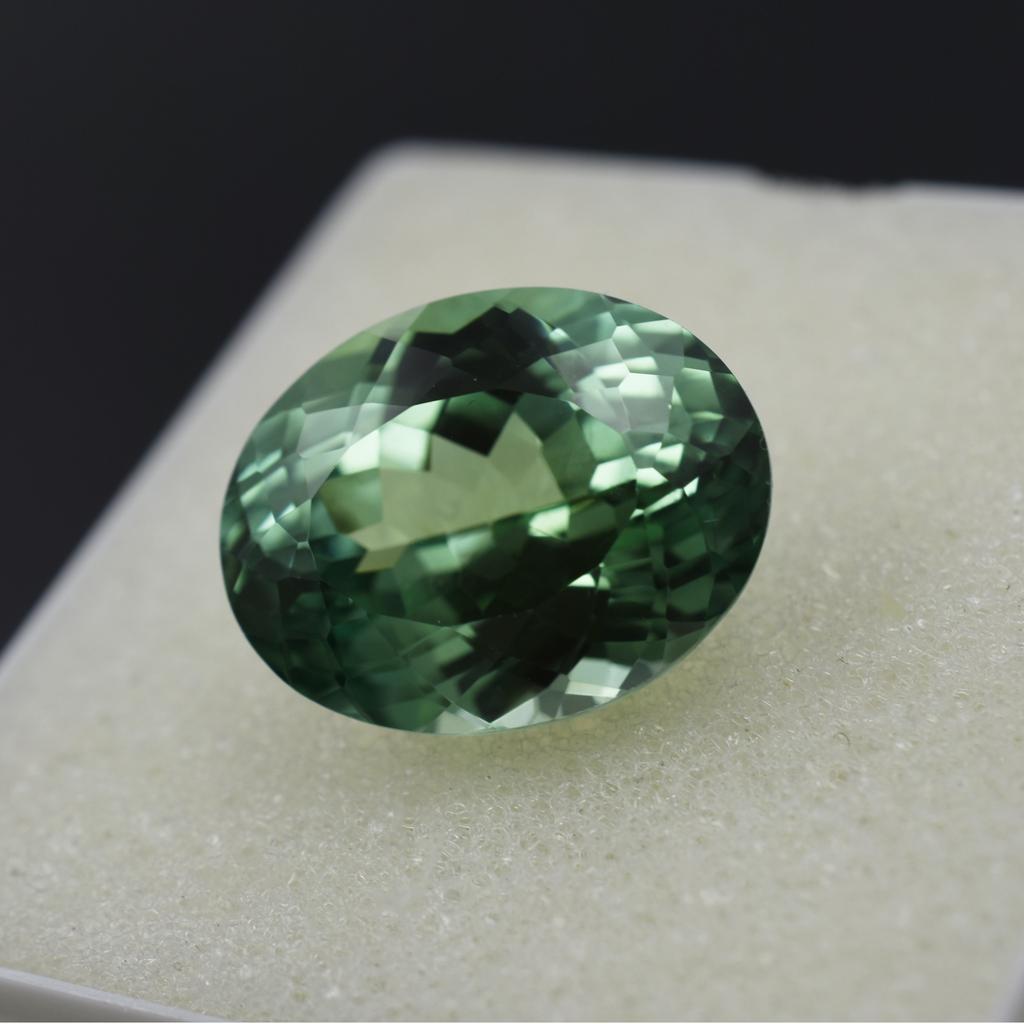 7 Carat Bluish Green Loose Gemstone Natural Teal Sapphire Oval Cut
