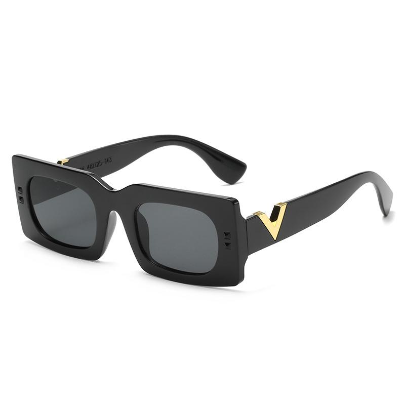 New Small Frame V-shaped Sunglasses Women's Fashion Hip-hop Square Glasses Internet Celebrity Street Sunglasses S