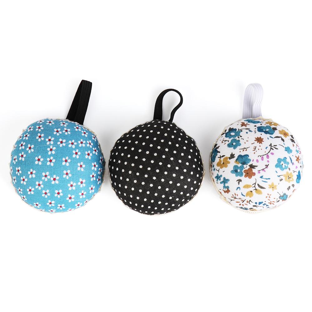 1Pc New Ball-Shaped Button Storage Tool Needle Holder Floral Wrist Strap Sewing Pin Cushion