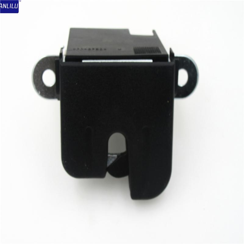 Tailgate Boot Lock 1K6827505E Suitable for Vw Golf Mk5 Mk6 Touran Passat B6 B7 1K6827505F