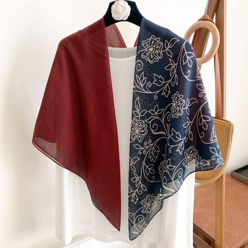 [Variety sunscreen shawl retro printed square scarf women's summer silk cotton silk scarf
