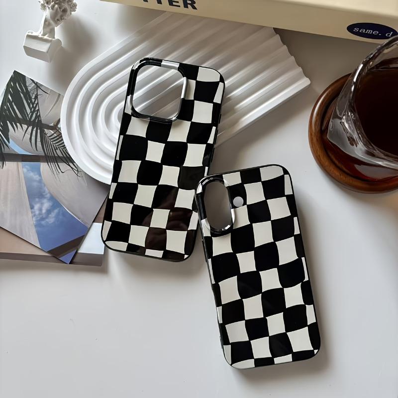 Black and White Checkered Large Hole Jelly Phone Case Suitable for iPhone 17 16 15 14 13 12 11 Pro/Max/Plus Anti Drop
