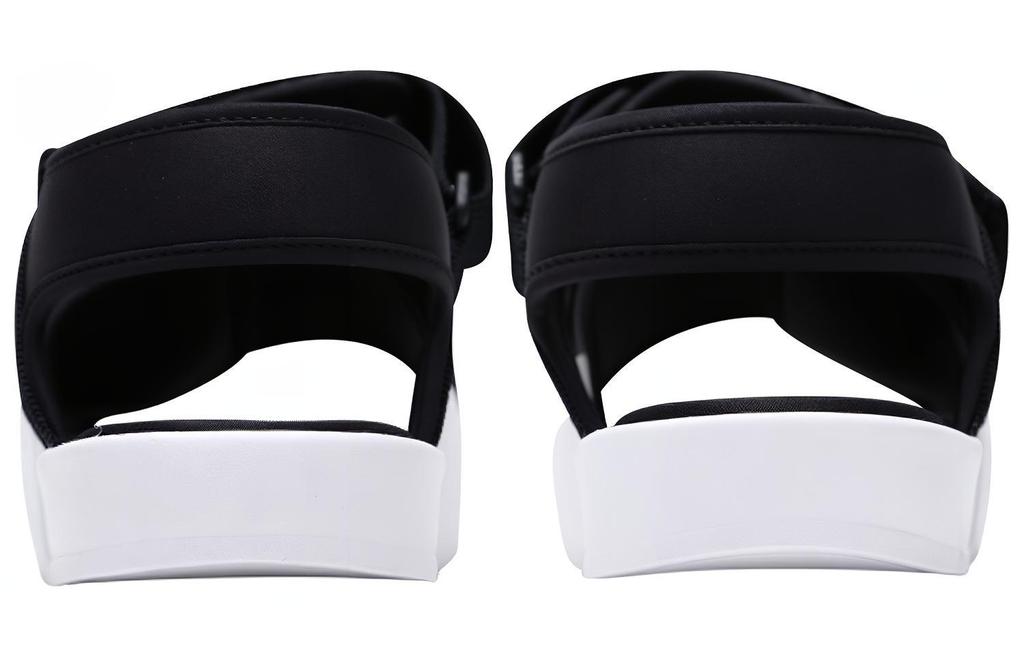 Reebok Tyl Oreo Minimalistische Schwarz-Weiß-Sandalen CN5494