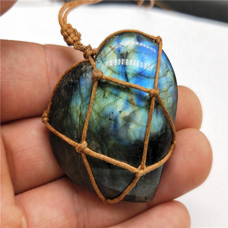 Labradorite Pendant Necklace Heart-Shaped Moonstone Pendant Vintage Hand-knitted Jewelry