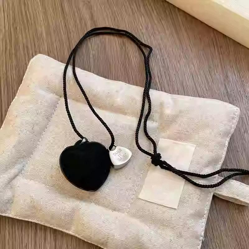 Chinese Zen Style Retro Clavicle Necklace – Elegant, High-End Ethnic Jewelry