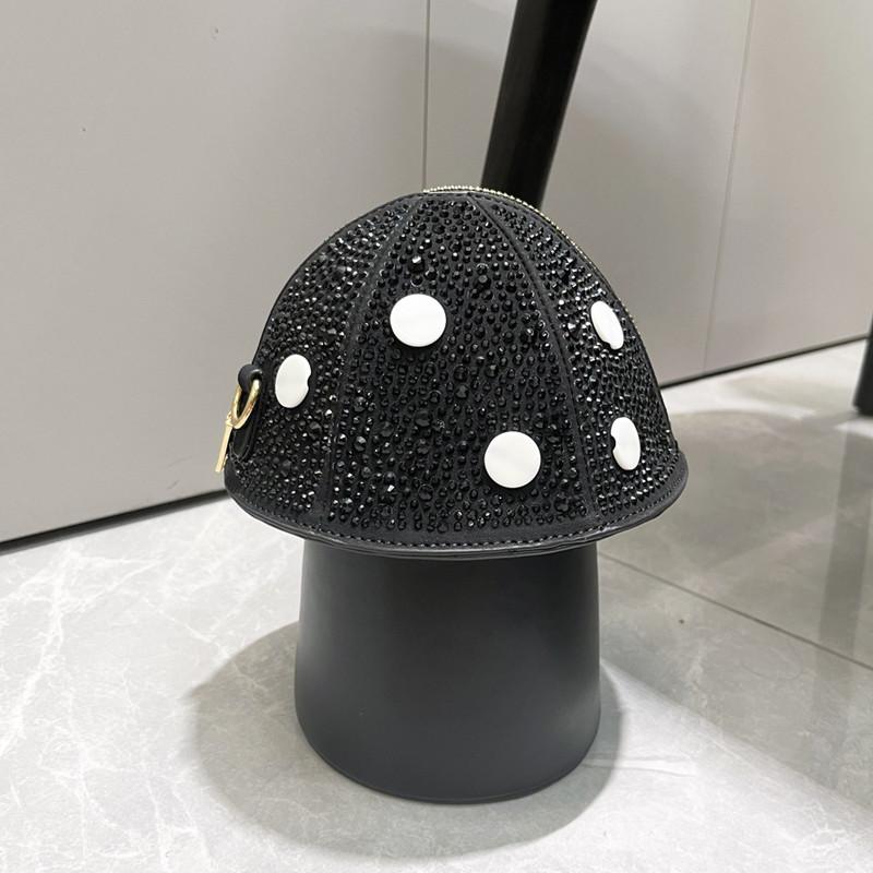 

2025 Luxury Fashion Designer Women Mushroom Shaped Rhinestone Clutch Femme Crystal Crossbody Shoulder Bag Funny Shiitake Handbag чёрный