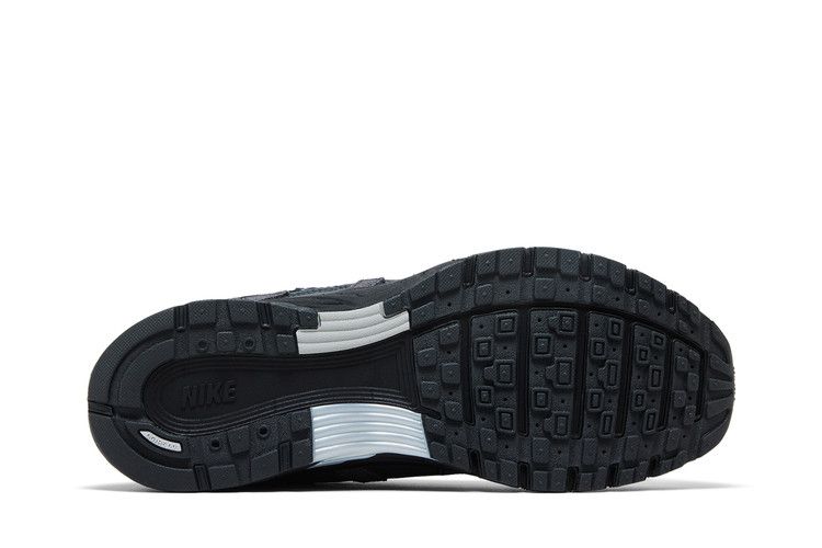 Nike P-6000 Piele întoarsă Antracit Metalic Argintiu