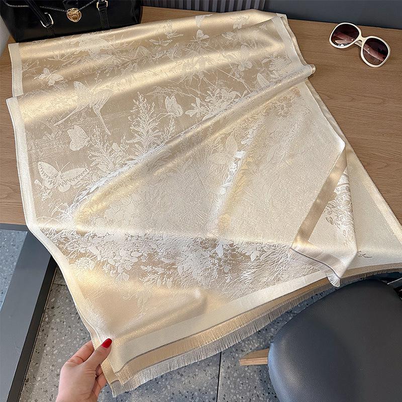 

2024 Корейский шарф из хлопка Tencel с имитацией кашемира и бабочки: Двусторонняя шаль для офисов и кондиционируемых помещений. 180*65CM бежевый