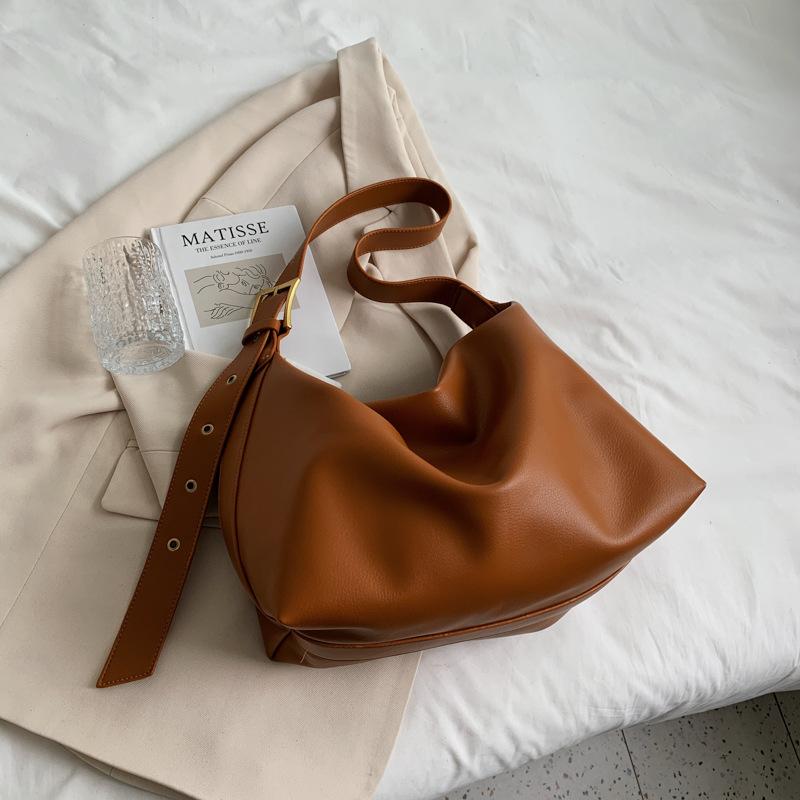 Cross Shoulder Bag for Women, Large Capacity, New Single Shoulder Commuting Tote Bag for Women, Casual and High-end Shoulder Bag
