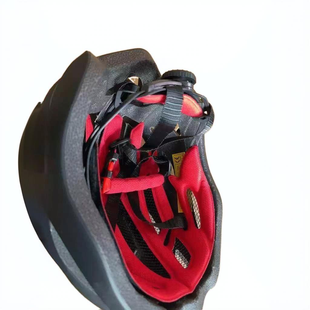Verstellbarer Fahrradhelm für Erwachsene, Herausnehmbares Innenfutter, Leichter Helm für Mountainbike und Rennrad für Männer und Frauen