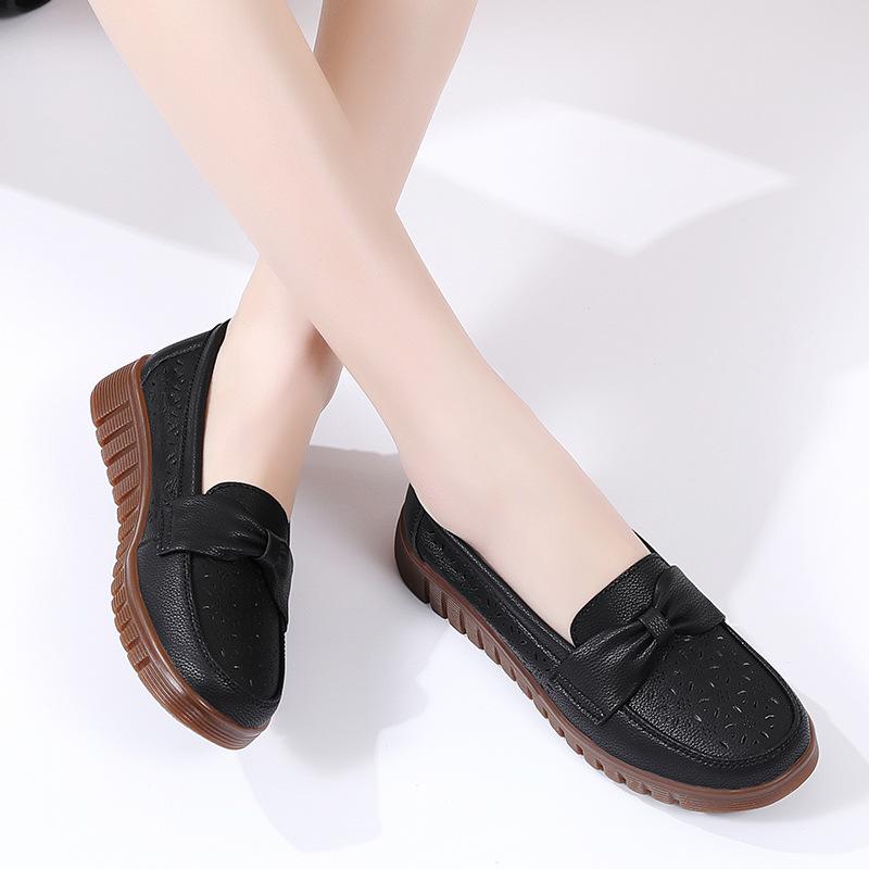 Summer Middle-aged and Elderly Women's Shoes Non-slip Bottom Hollow Breathable Comfortable Casual Shoes
