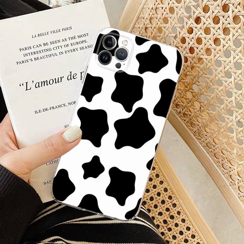 White Black Cow Symbol Print Phone Case Silicone Soft for iphone 14 13 12 11 Pro Mini XS MAX 8 7 6 Plus X XS XR Cover