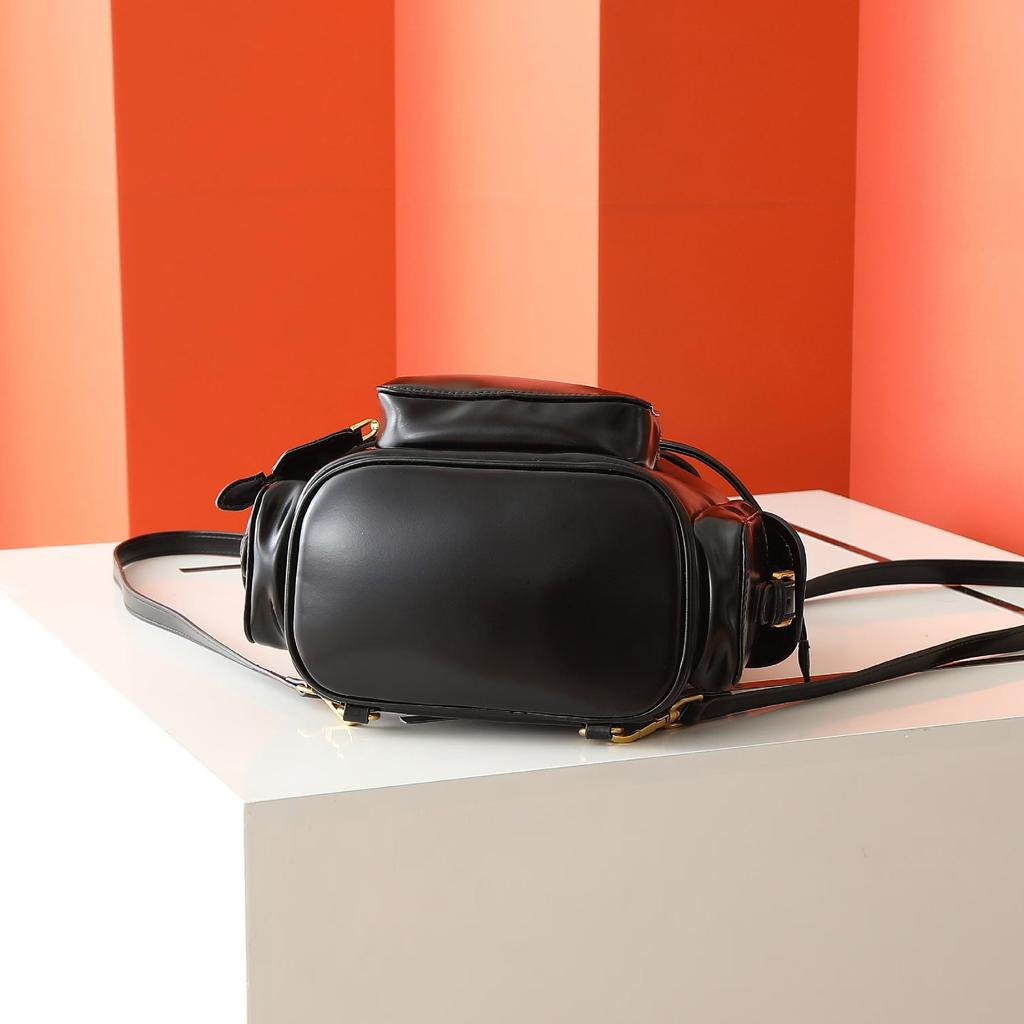 Nový Miao miu 2025 plátěný batoh velkokapacitní prémiový pocit všestranný přenosný ramenní cestovní dojížděcí batoh