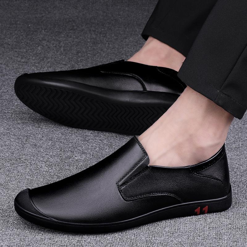 Fashion Mens Slip on Shoes Mens Loafers Shoes Luxury Genuine Leather Casual Shoes Driving Moccasin Men Soft Wedding Party Dress Shoes