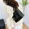 Retro Trendy Pu Simple Solid Color Shoulder Bag Women Fashion Versatile Portable Bag Handbag High Quality Tote Commuter Bag Gift