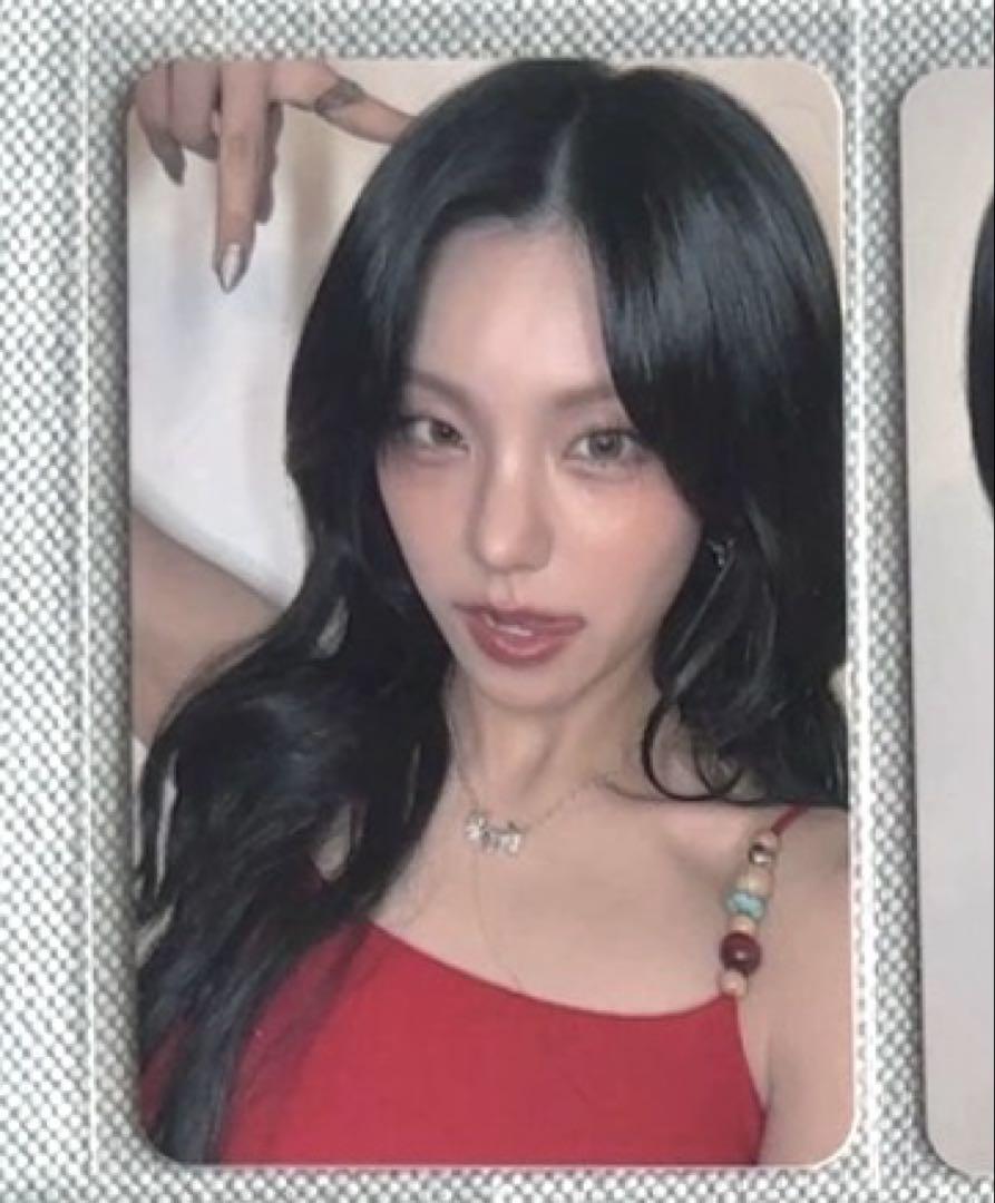 

[USED] itzy Yeji Air BDM Autograph Session Limited Trading Card A