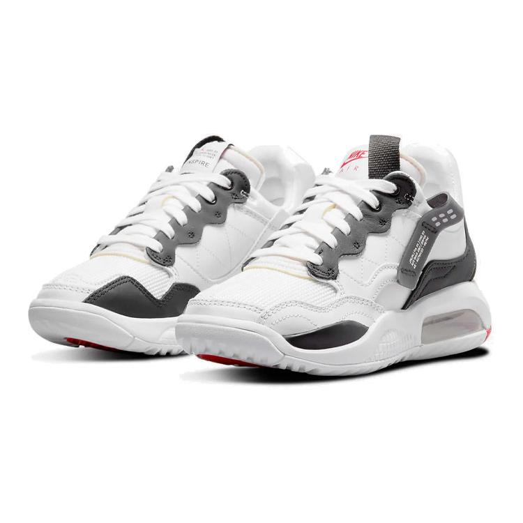 Nové Jordan MA2 Light Smoke Grey University Red GS CW6594-106