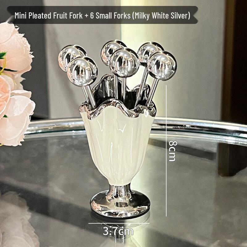 QW Light Luxury Wooden Fruit Fork Set