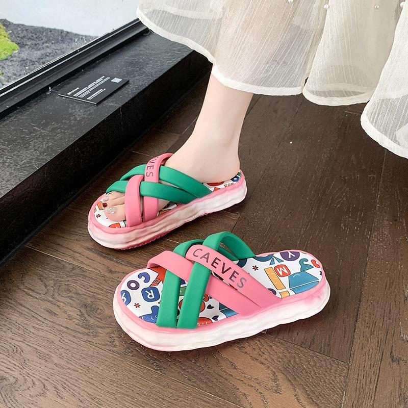 Dicke Sohle coole Hausschuhe Damen Sommer neu Cross-Wear Graffiti Übergröße Strandsandalen