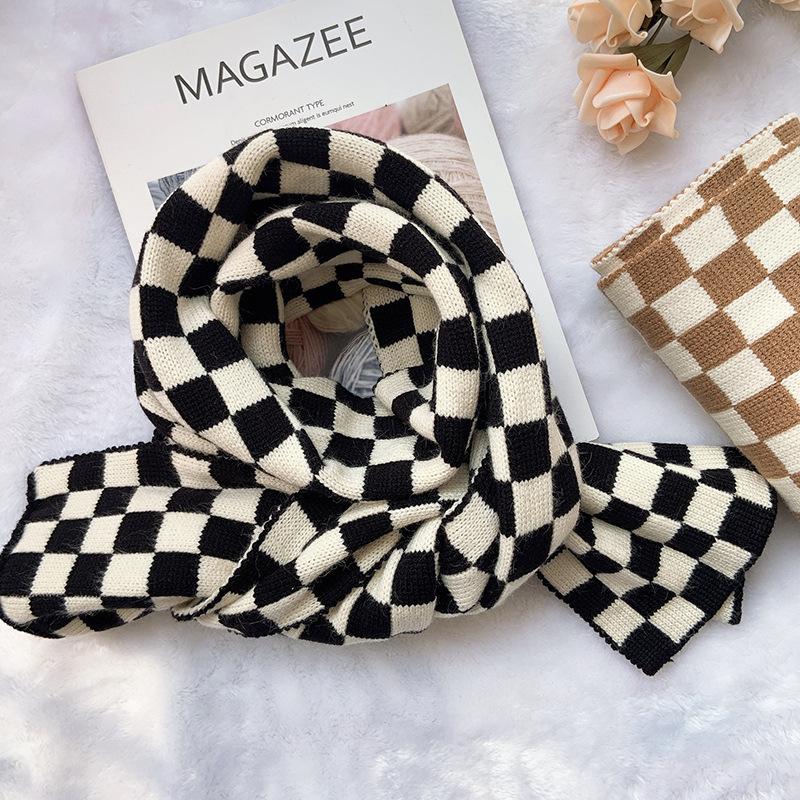 Customized checkerboard scarf autumn and winter new knitted scarf women's Korean version versatile black and white grid warm thickened scarf