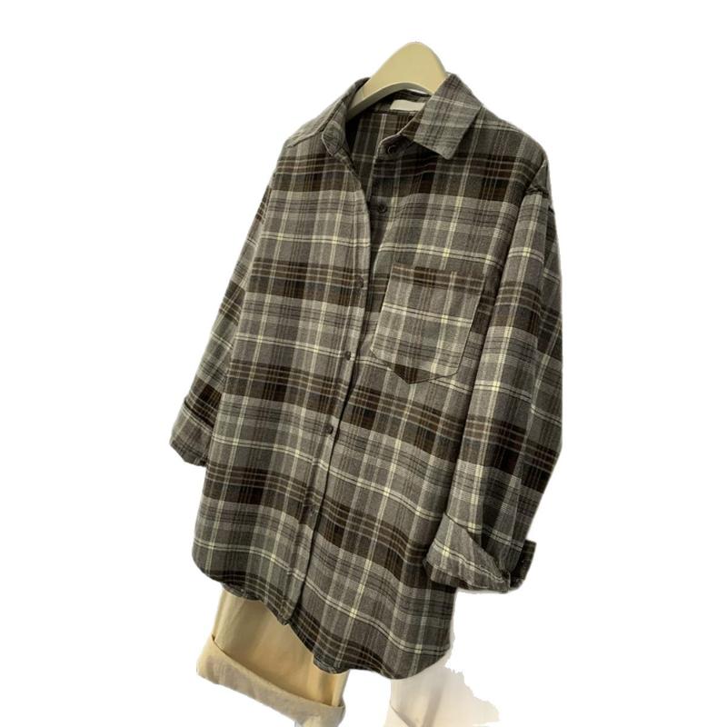 Women's Plaid Flannel Shirt Oversized Casual Button-Up Long Sleeve Blouse