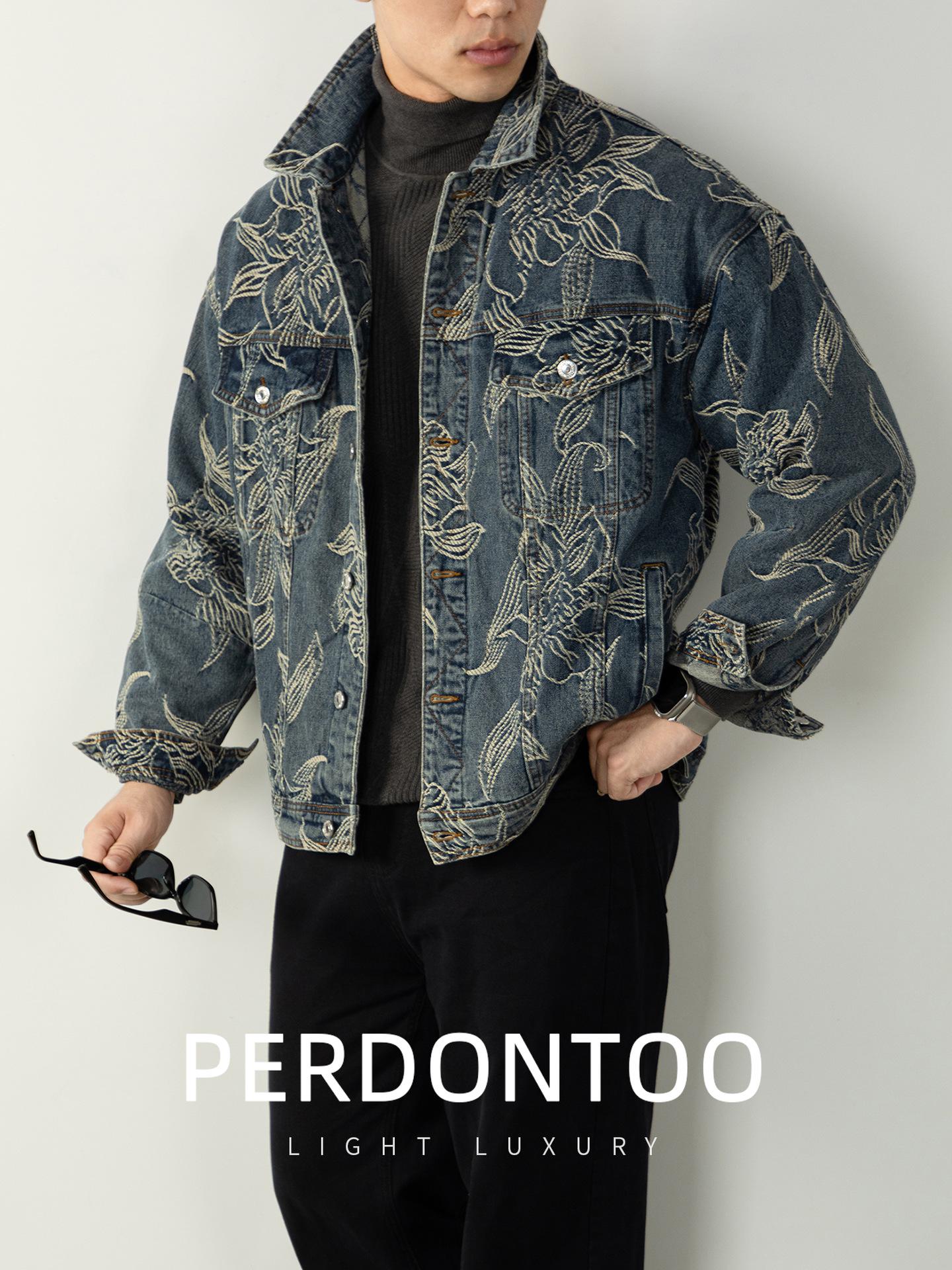 

Мужская роскошная джинсовая куртка с жаккардовым узором «Восточный шарм», Осень/Зима 2025, Слегка свободного кроя с лацканом в стиле «Old Money». XL синий