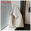 Pu Large Capacity Tote Bag For Women With Magnetic Closure For Daily Use
