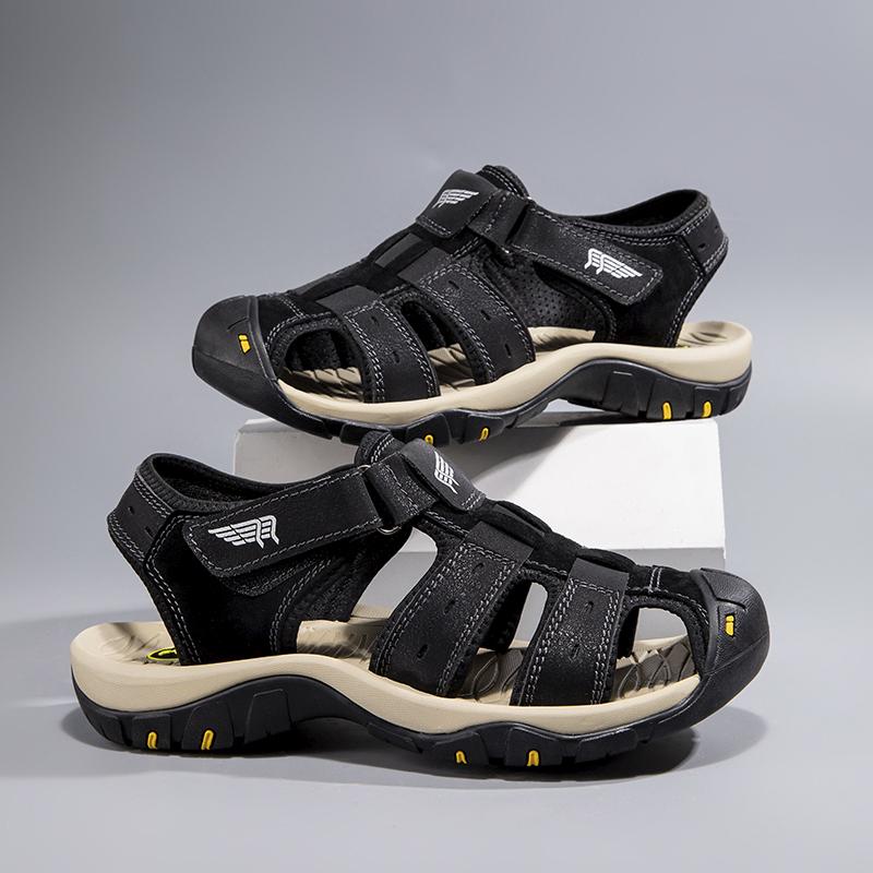 

Fashion Ultralight Man Beach Shoes New Cool Sandaly Classic Men Summer Sandals Casual Slippers for Male Breathable Outdoor Hole Footwear 48 чёрный