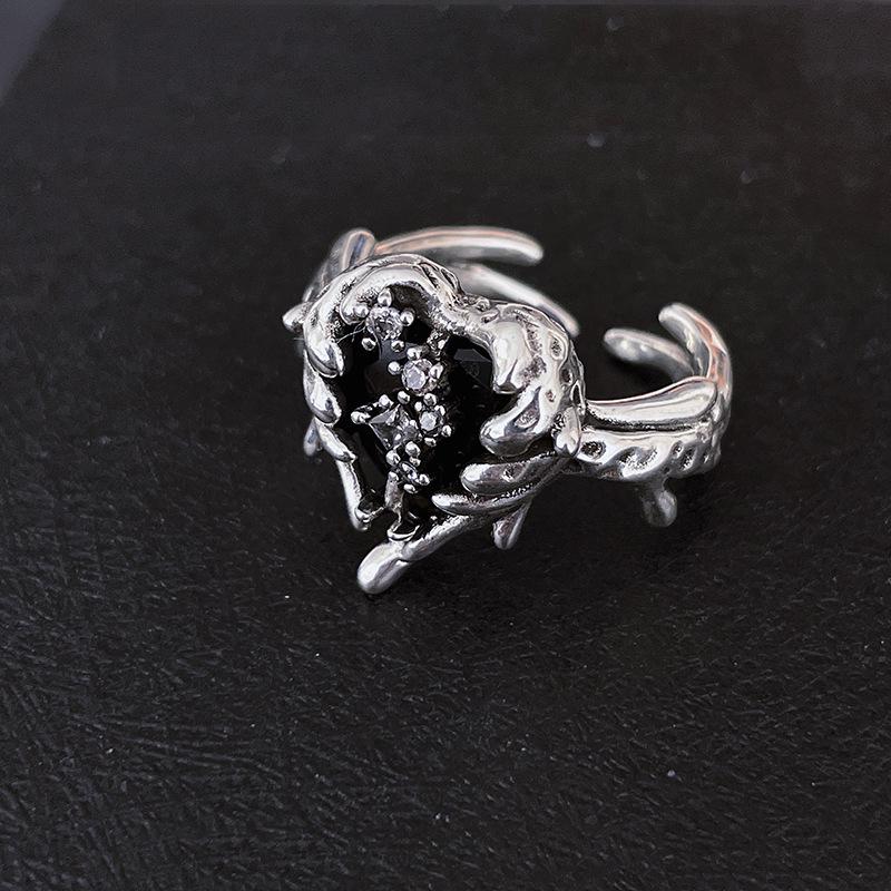 Anel Coração de Zircônia Preta: Estilo Escuro, Exquisito, Design de Alto Padrão, Luxo Feminino