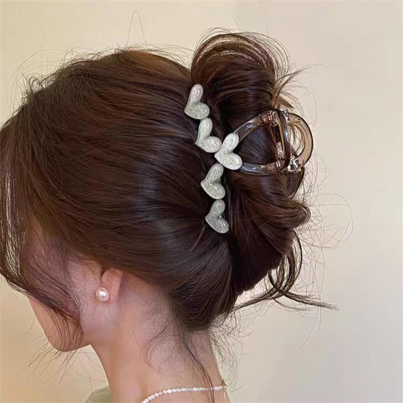 Sweet Translucence Heart Hair Claw For Women Girls Elegant Love Hair Claw Clip Hairpin Hair Accessories